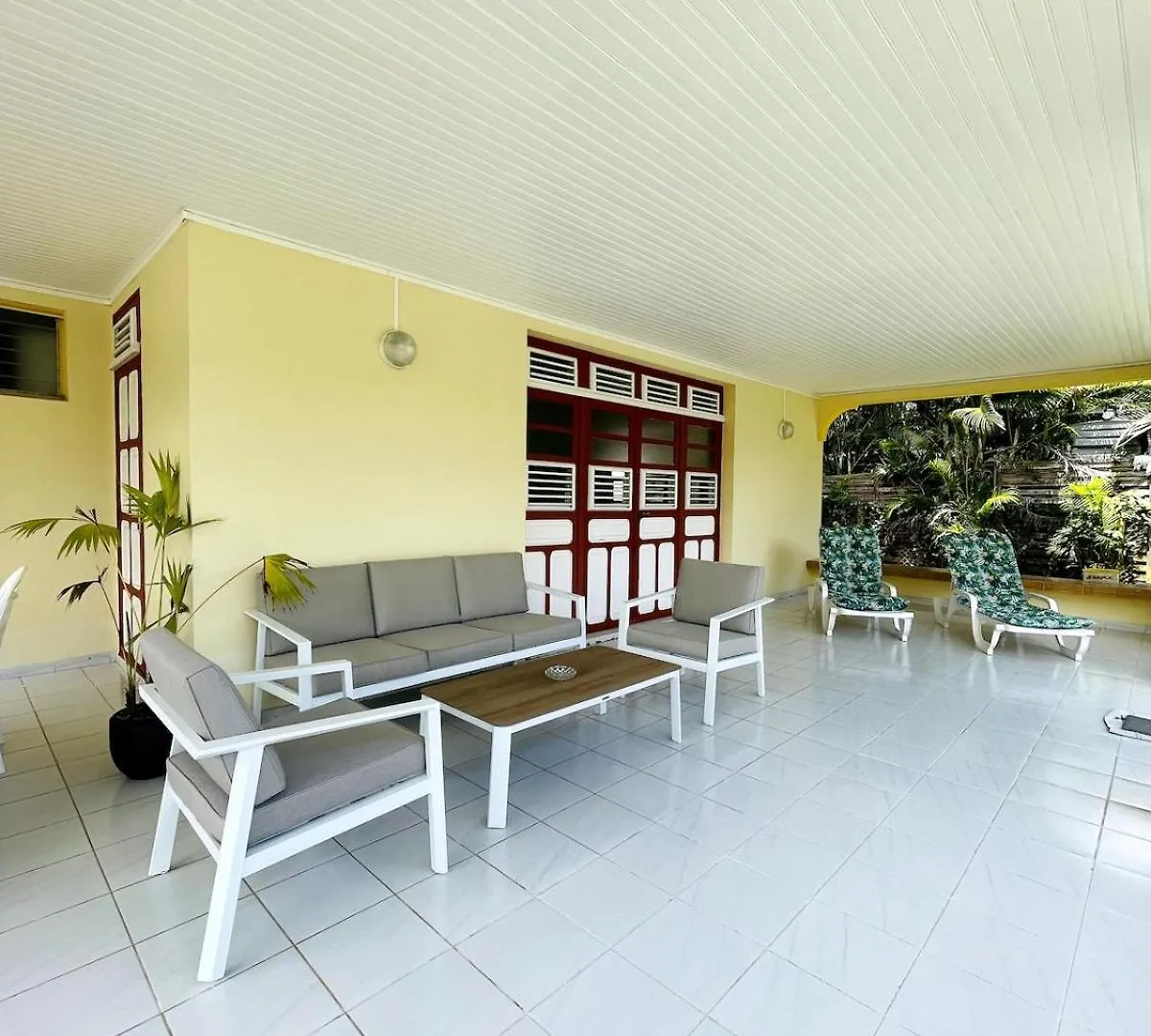 Grande Maison Familiale Ou Entre Amis A 5 Minutes De La Plage Les Trois-Ilets Martinique