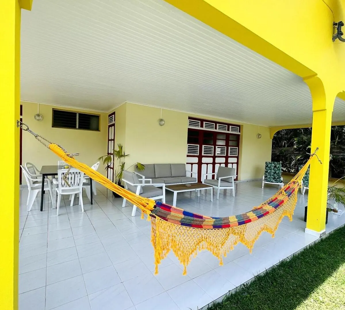 Contacten van Grande Maison Familiale Ou Entre Amis A 5 Minutes De La Plage